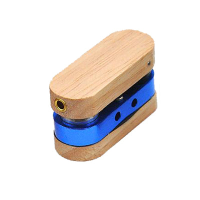 Monkey Pipe: Wood and metal